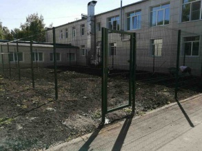 3D заборы для школы 15 метров фото в Лысково