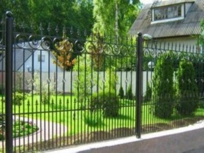 Кованые заборы на ленточном фундаменте 80 метров фото в Лысково