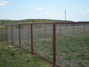Забор из сетки рабицы в натяг секционный 12 метров фото в Лысково